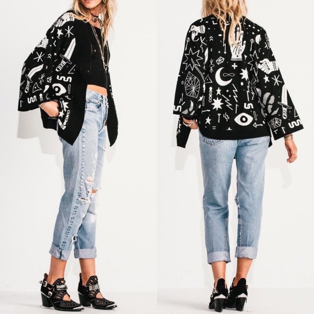 Jen’s Pirate Booty | Voodoo Queen Cardigan Black/White Small